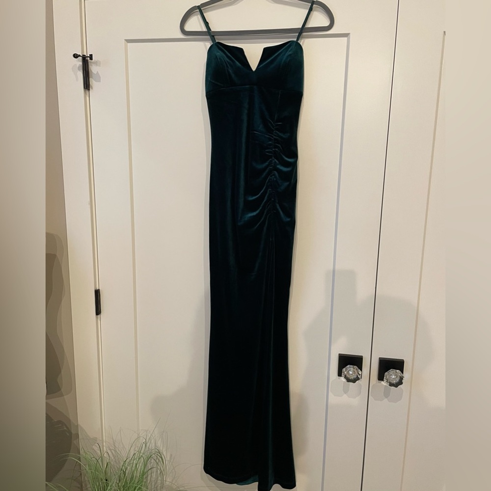 Emerald Sundae Velvet Backless Gown in Deep Green